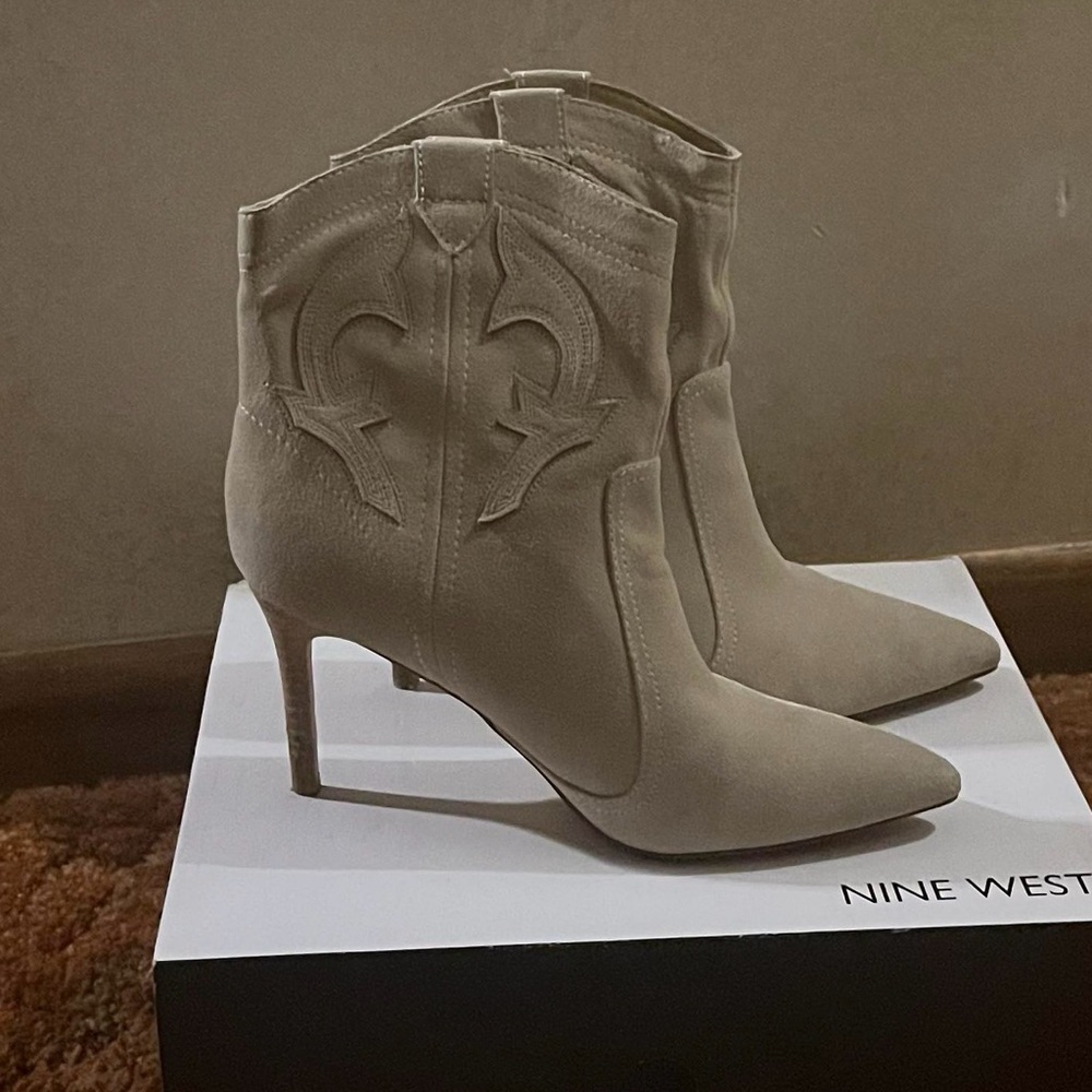 Nine West Women's Suede Stiletto Ankle Boots